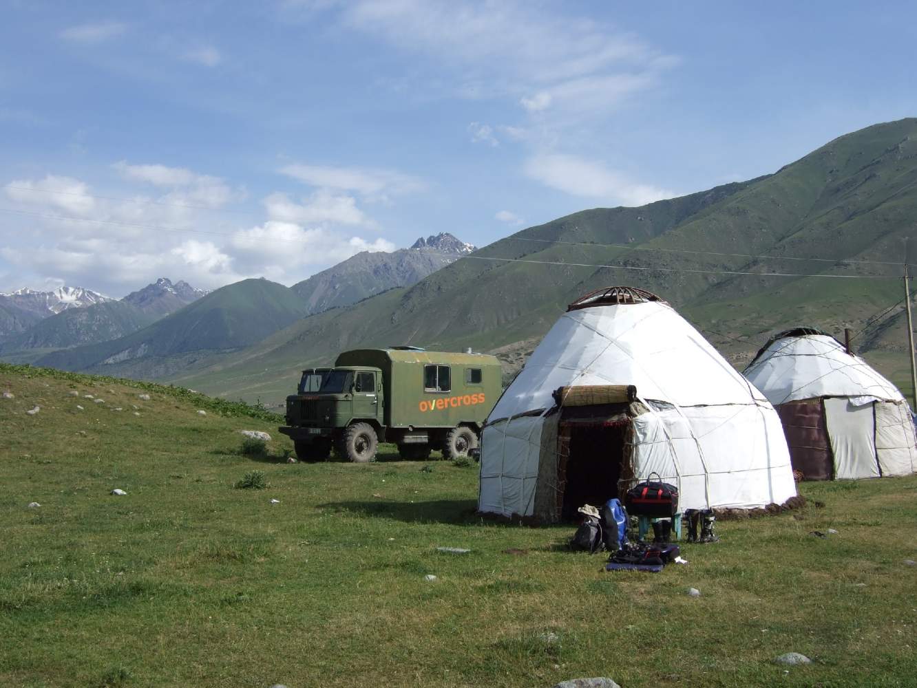 Motorradreisen mit Overcross in Kirgistan